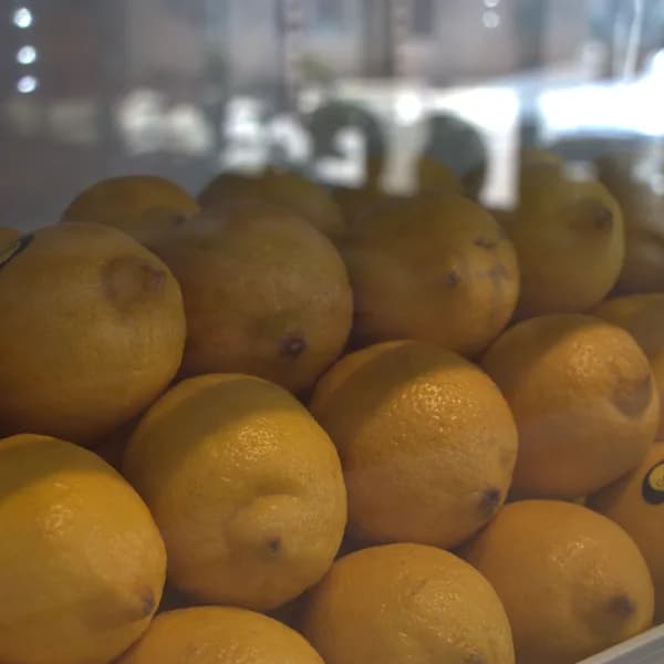 Imported Lemons (KG)
